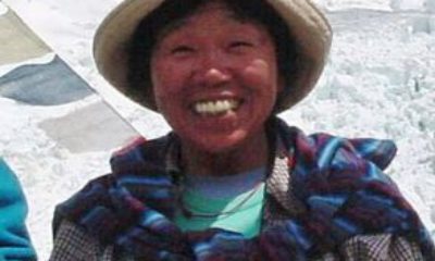 77-jährige Frau am Mount Everest